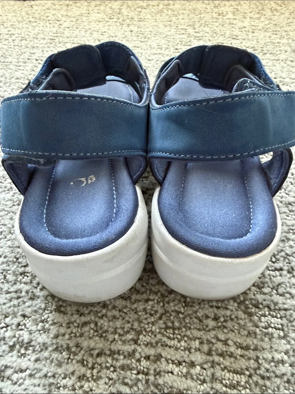 Ryka Women’s Blue Multi-Strap Comfort Sandals Aloha Style - Size 9